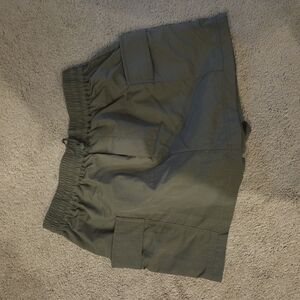 Lulu's Olive Mini Skort (NEW)